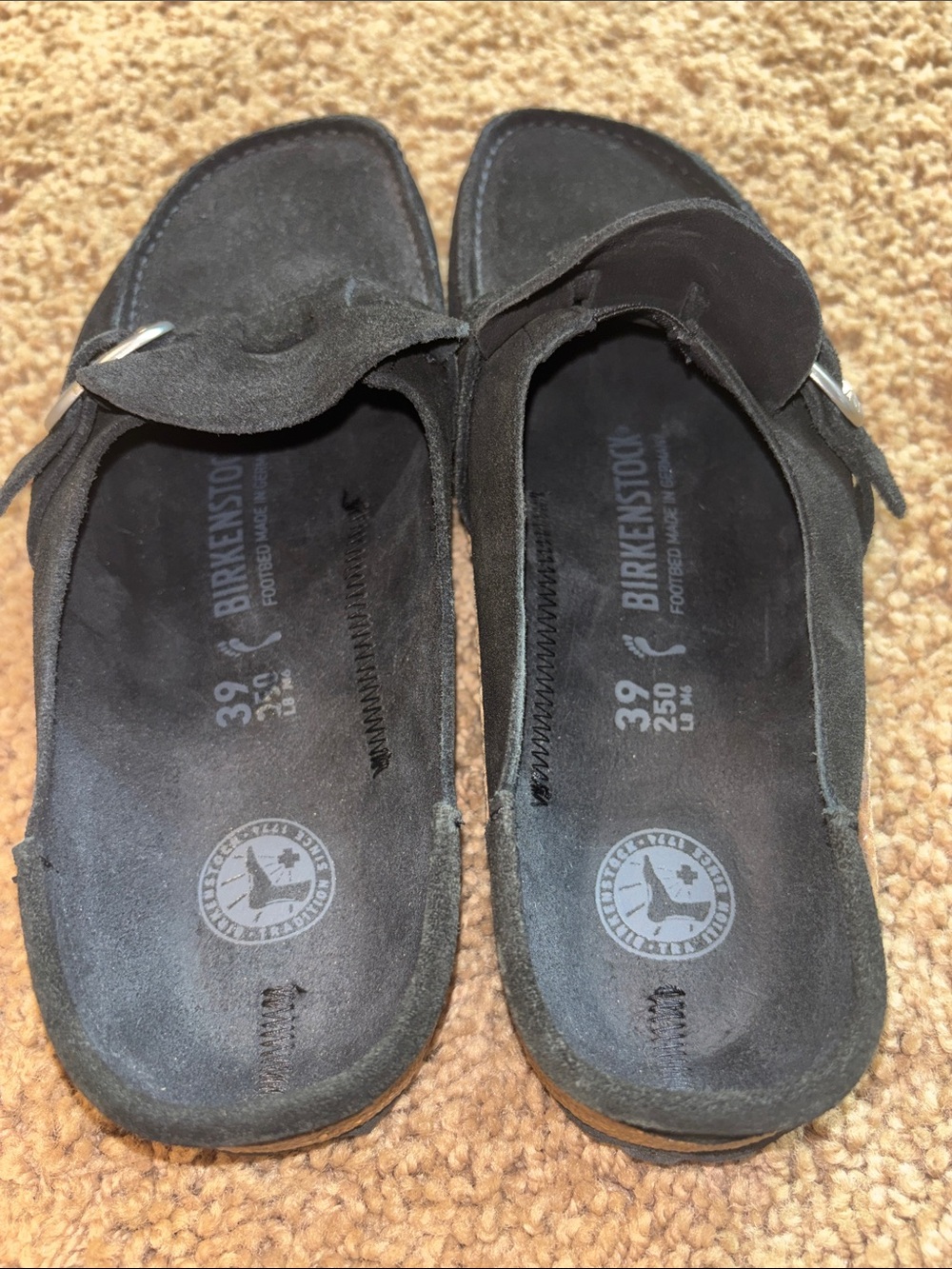Birkenstock Buckley clogs in black suede - Picture 2 of 6